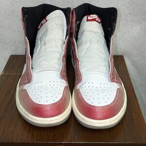 Jordan 1 Retro High OG SP Friends and Family x Trophy Room Chicago Size 10